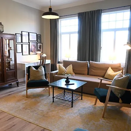 Lindenhof 1br & Sofabed - Calm & In Neuenburg Zetel