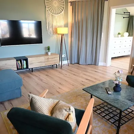 Lindenhof 1br & Sofabed - Calm & In Neuenburg Apartamento Zetel