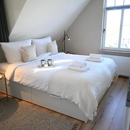 Lindenhof 1br & Sofabed - Calm & In Neuenburg Appartement *